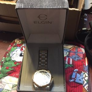 Elgin watch water resistant